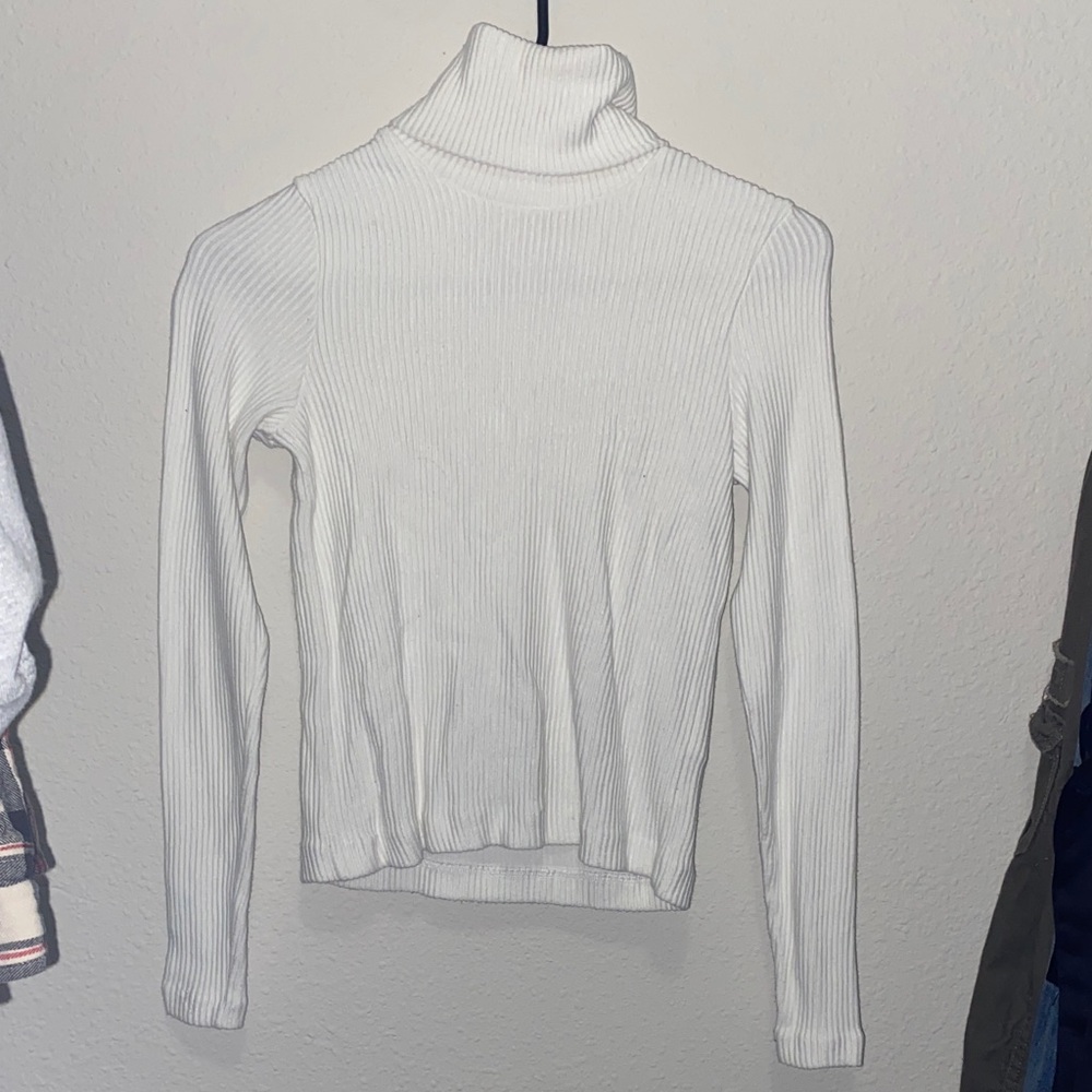 Club Monaco Ivory Ribbed Knit Turtleneck